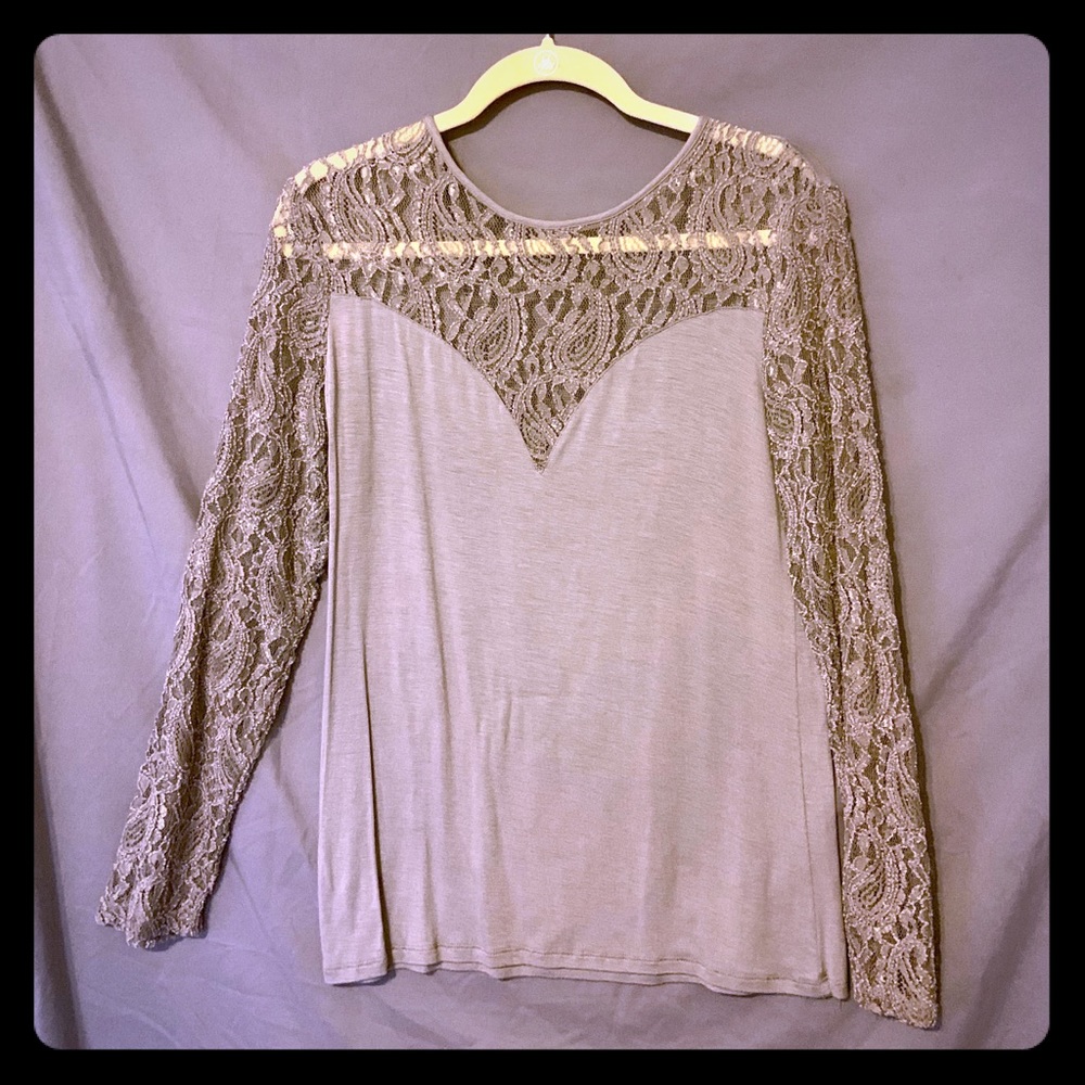 Buckle front lace top with low cut back
